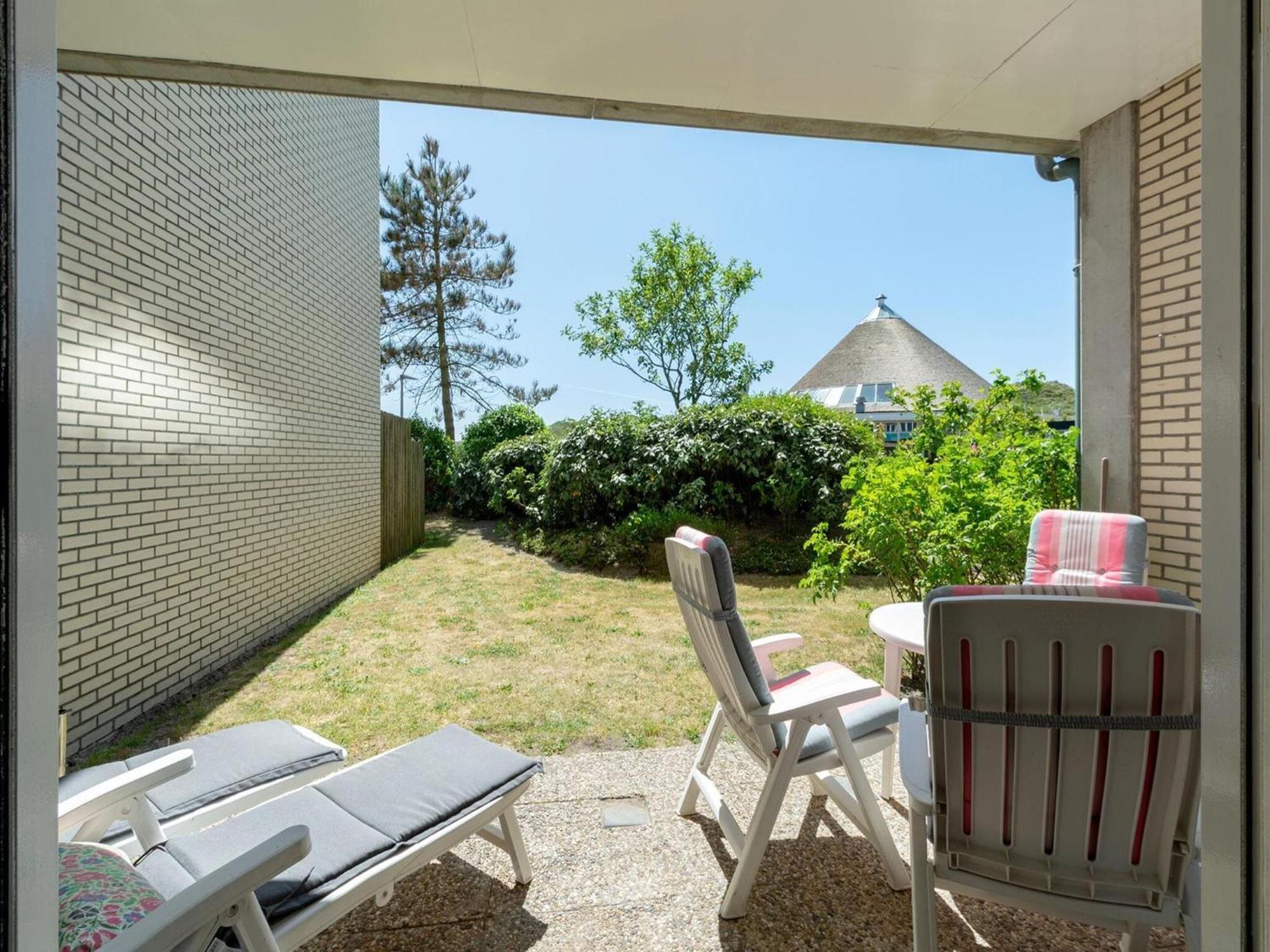 An Apartment That Is Attractively Furnished Julianadorp Εξωτερικό φωτογραφία