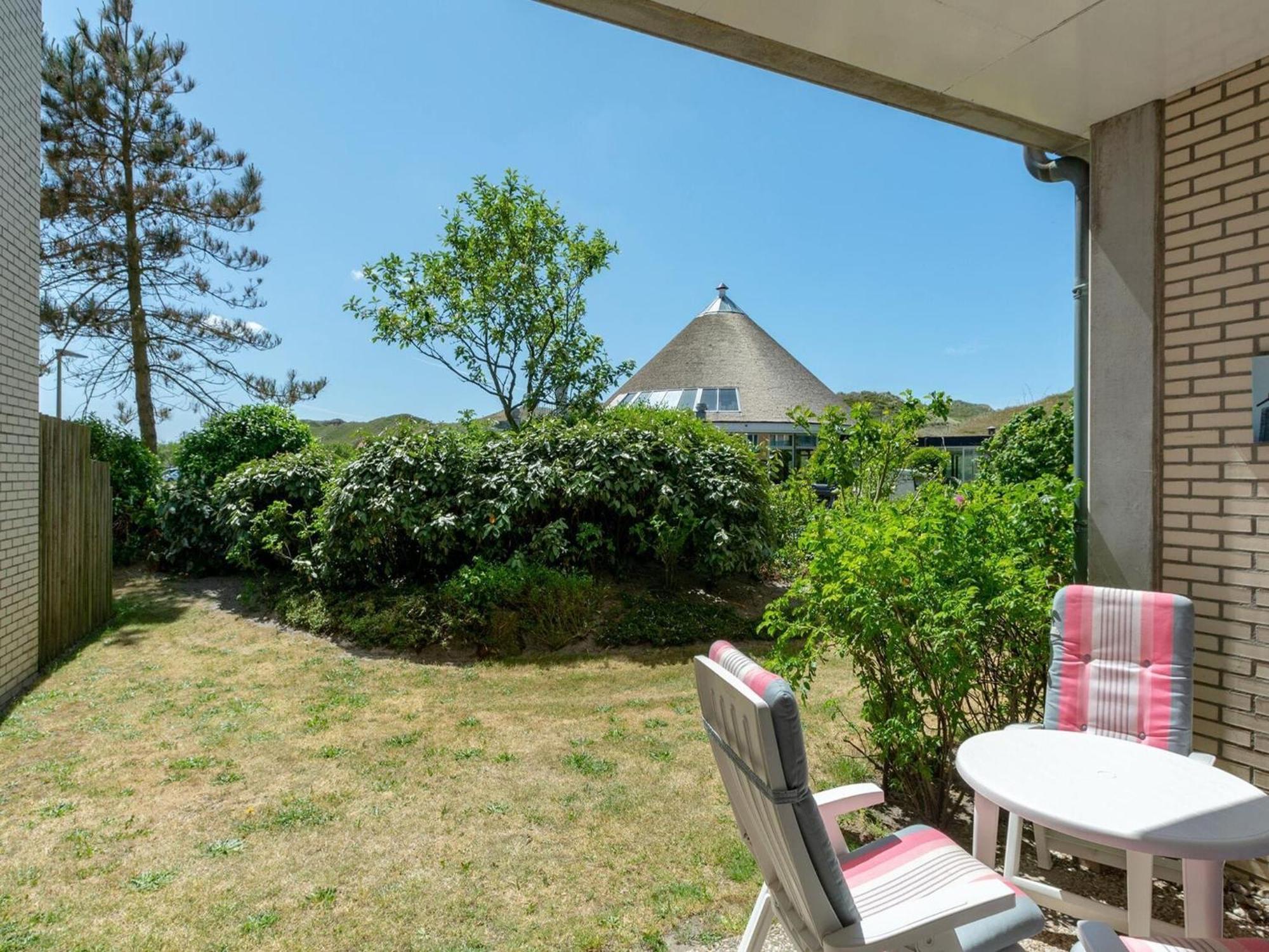 An Apartment That Is Attractively Furnished Julianadorp Εξωτερικό φωτογραφία