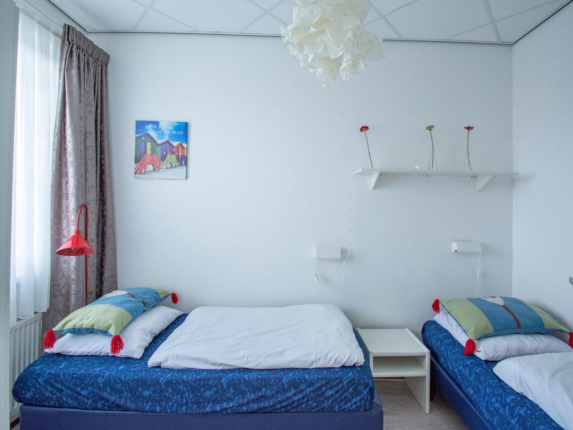 An Apartment That Is Attractively Furnished Julianadorp Εξωτερικό φωτογραφία