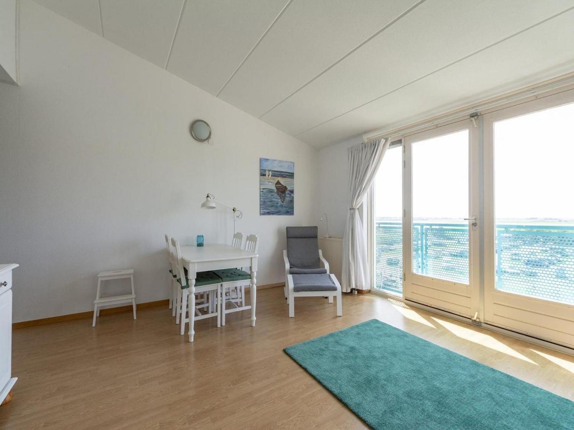 An Apartment That Is Attractively Furnished Julianadorp Εξωτερικό φωτογραφία